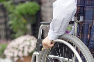 自然療法愛用者必見！慢性症状改善に効果的な健康製品を通販で手軽にGET！